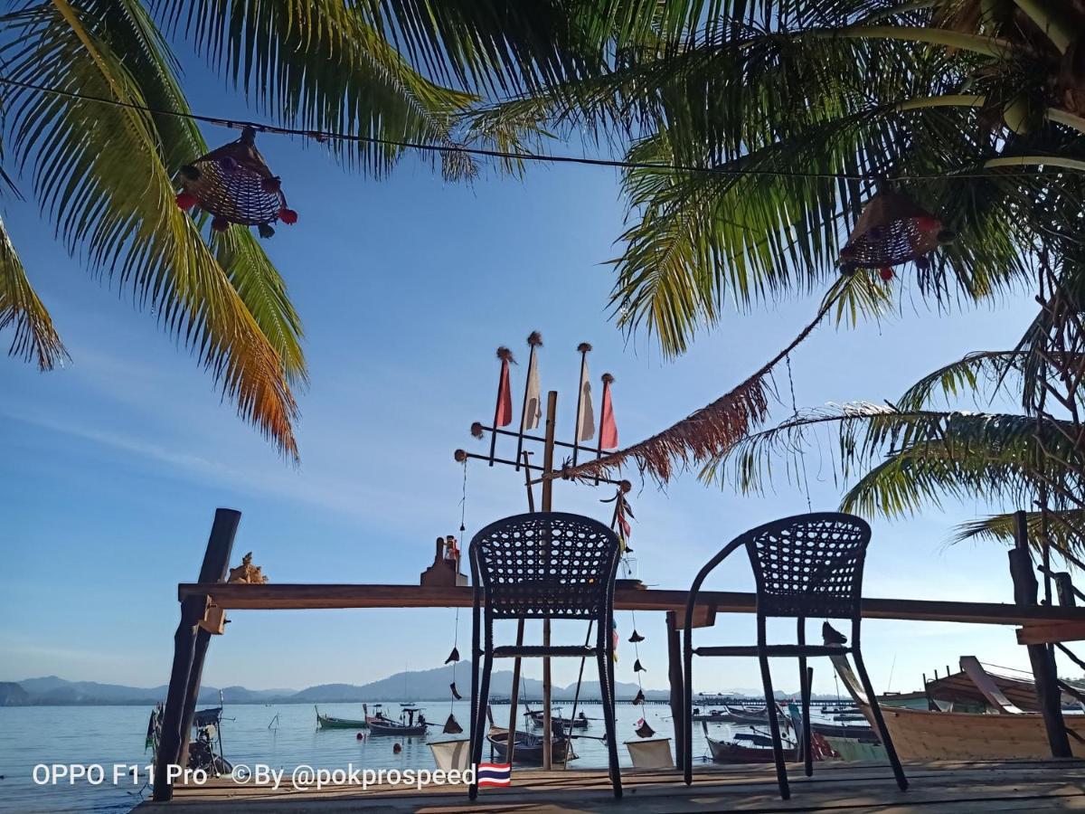 The Tropical Koh Mook Villa Exterior photo