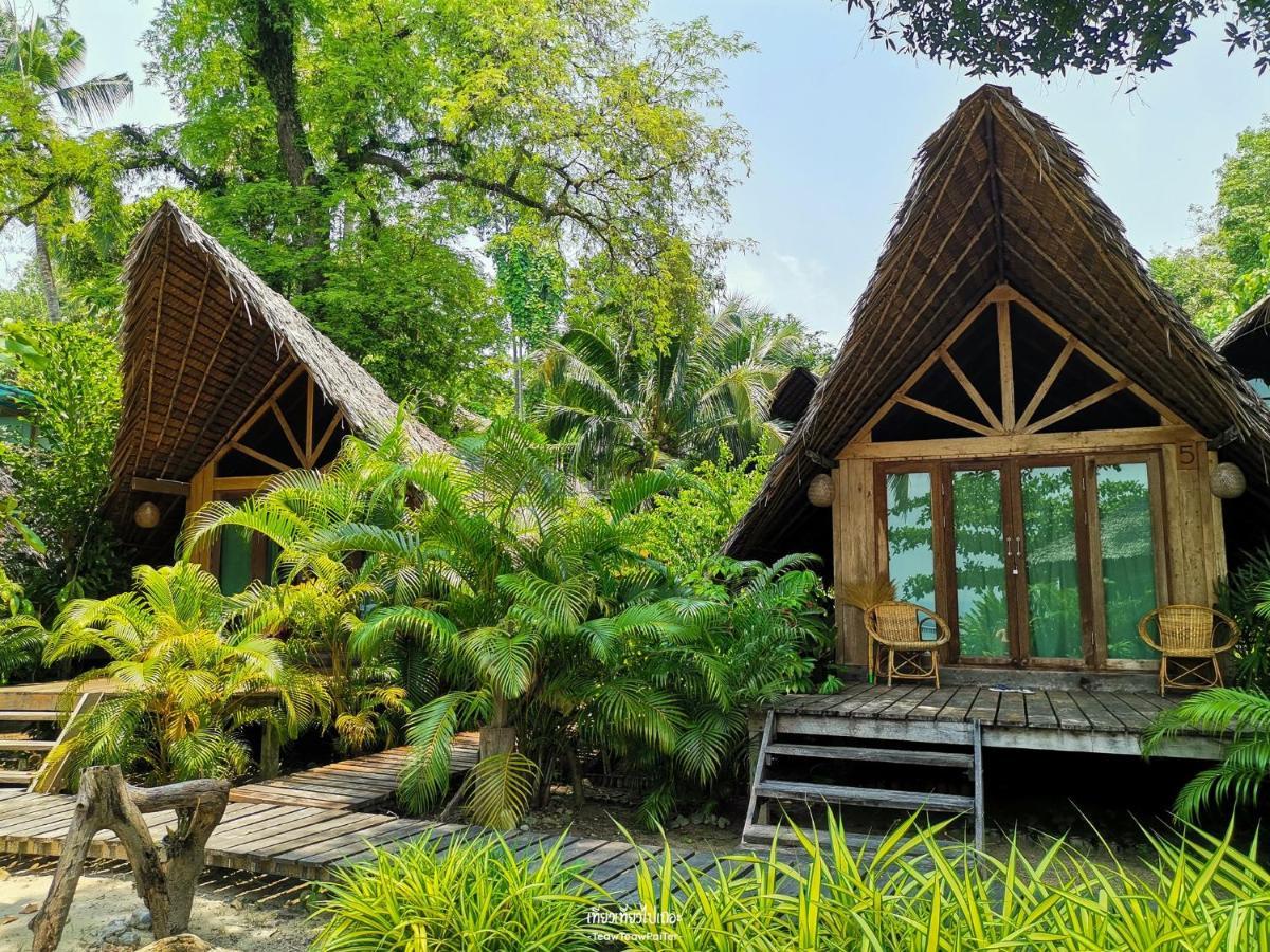 The Tropical Koh Mook Villa Exterior photo